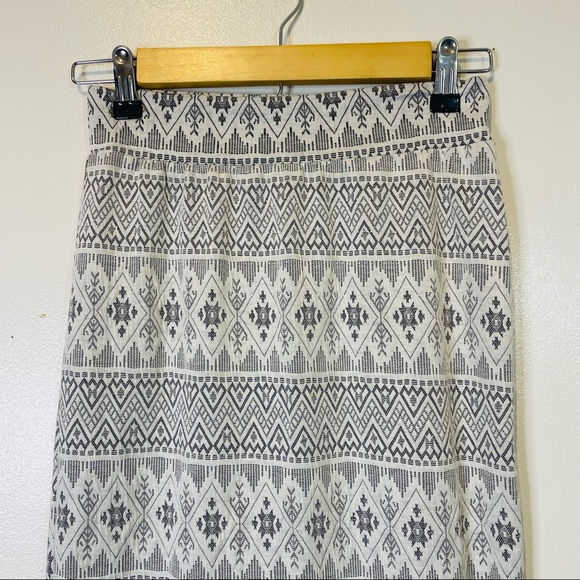 ☀️ Gilli | midi bodycon skirt BNWT boutique brand - Picture 2 of 4